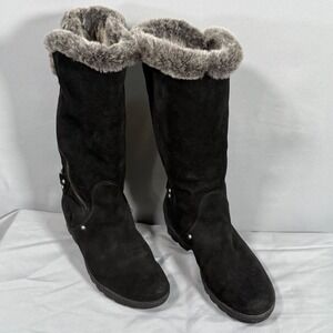 Aquatalia Black Winter Boots with Gray Fur Trim Italian made